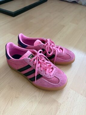 Adidas Gazelle Indoor Sneakers - Women's 6.5